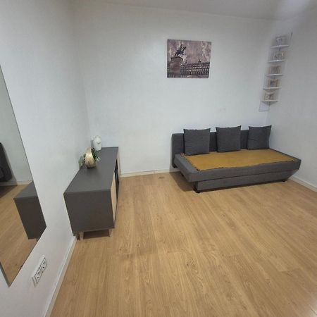 Estudio 504 M-15 مدريد المظهر الخارجي الصورة